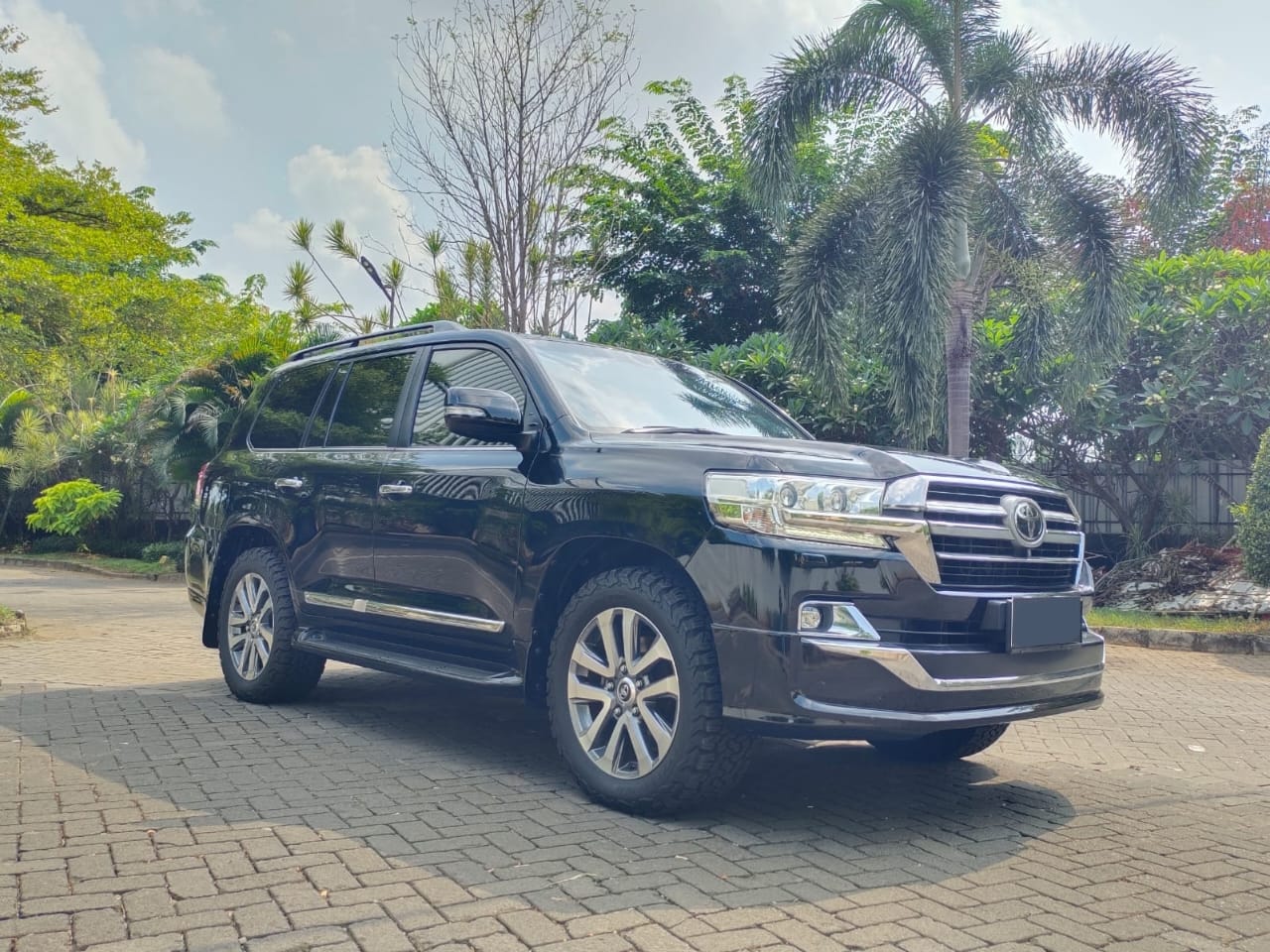 2019 Toyota Land Cruiser 2019 Toyota Land Cruiser