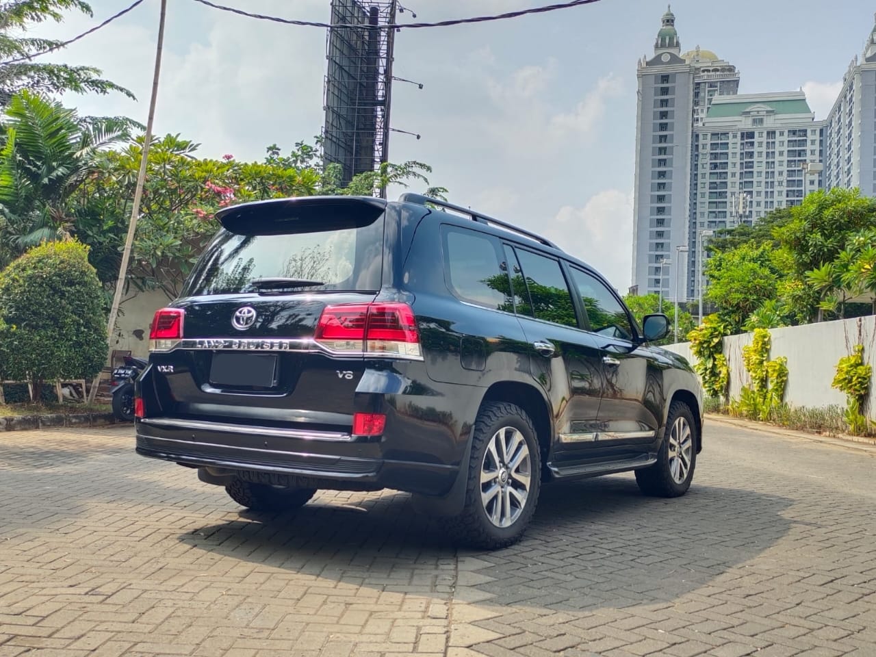 2019 Toyota Land Cruiser 2019 Toyota Land Cruiser