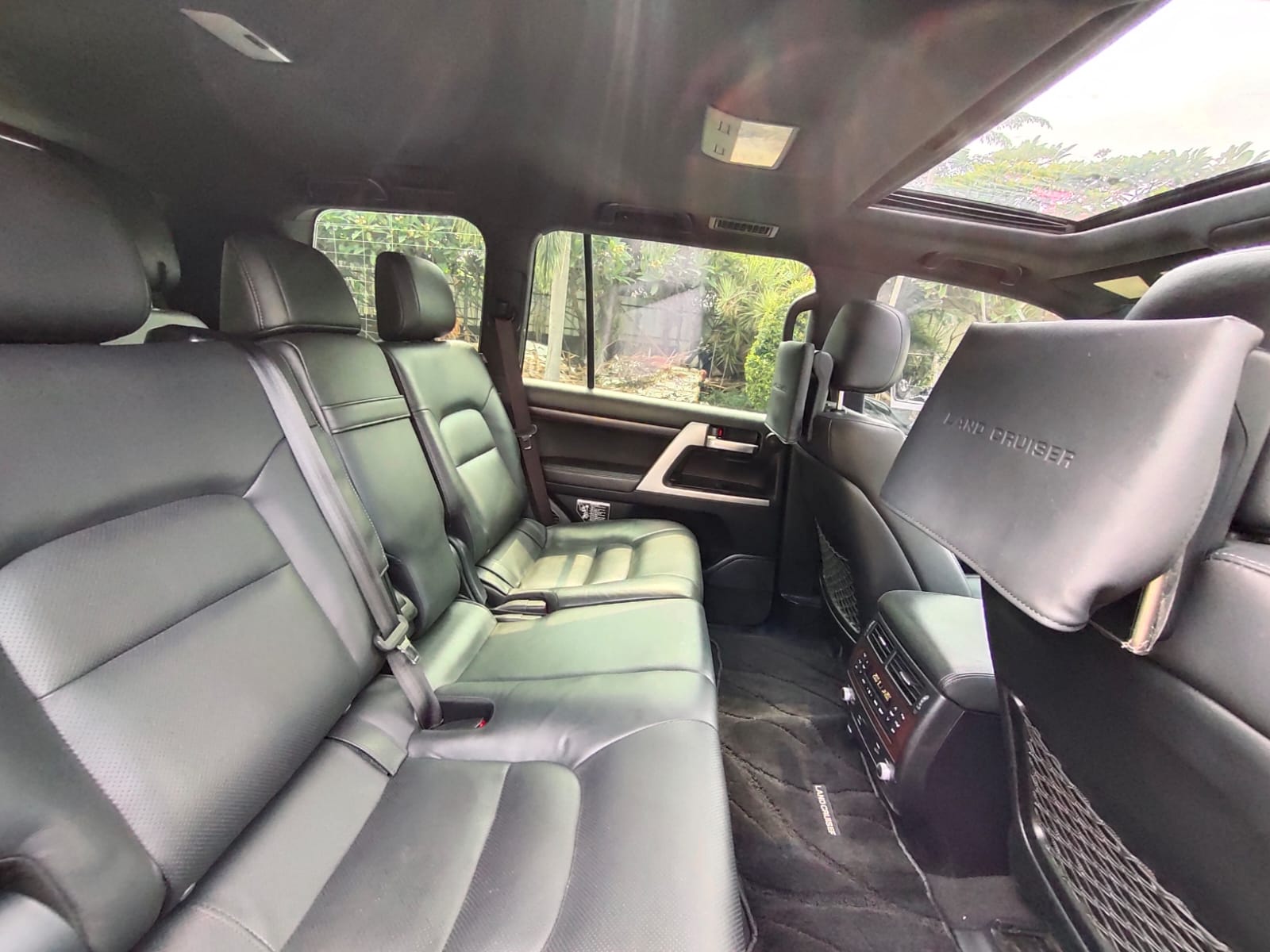 2019 Toyota Land Cruiser 2019 Toyota Land Cruiser