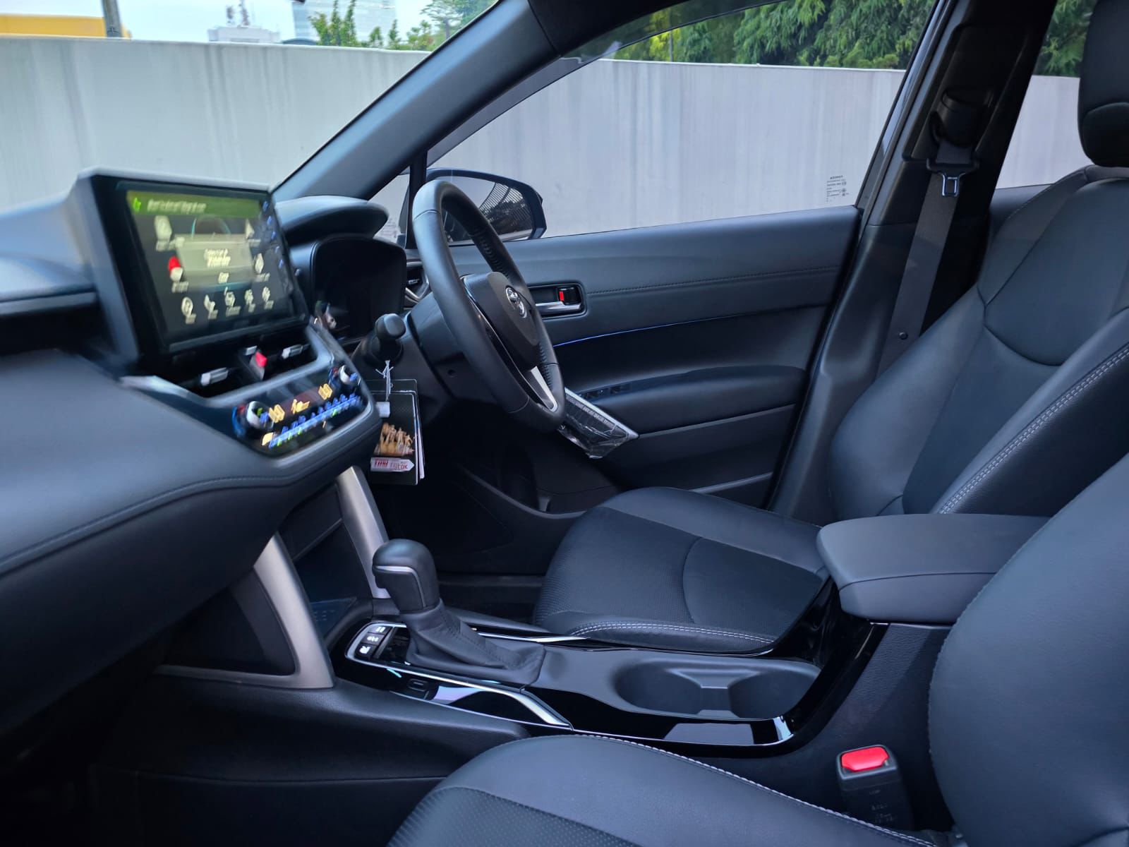 2022 Toyota Corolla Cross HEV GR-S 2022 Toyota Corolla Cross HEV GR-S