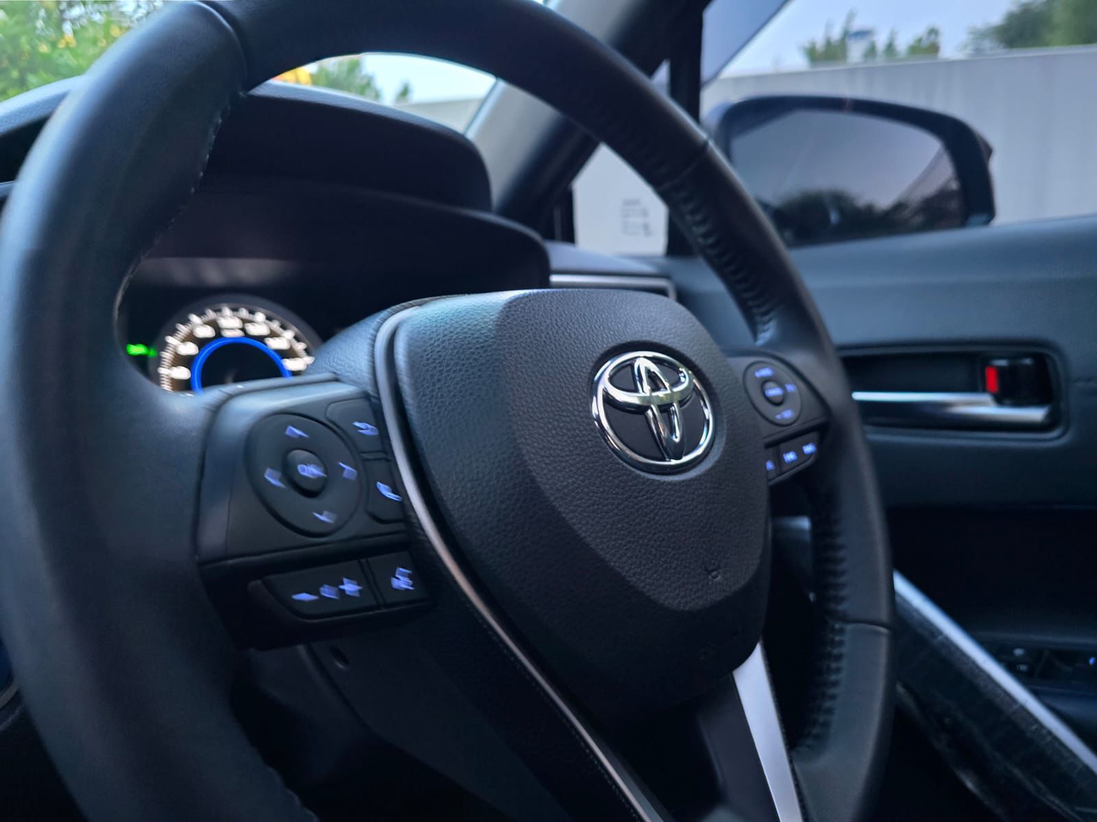 2022 Toyota Corolla Cross HEV GR-S 2022 Toyota Corolla Cross HEV GR-S