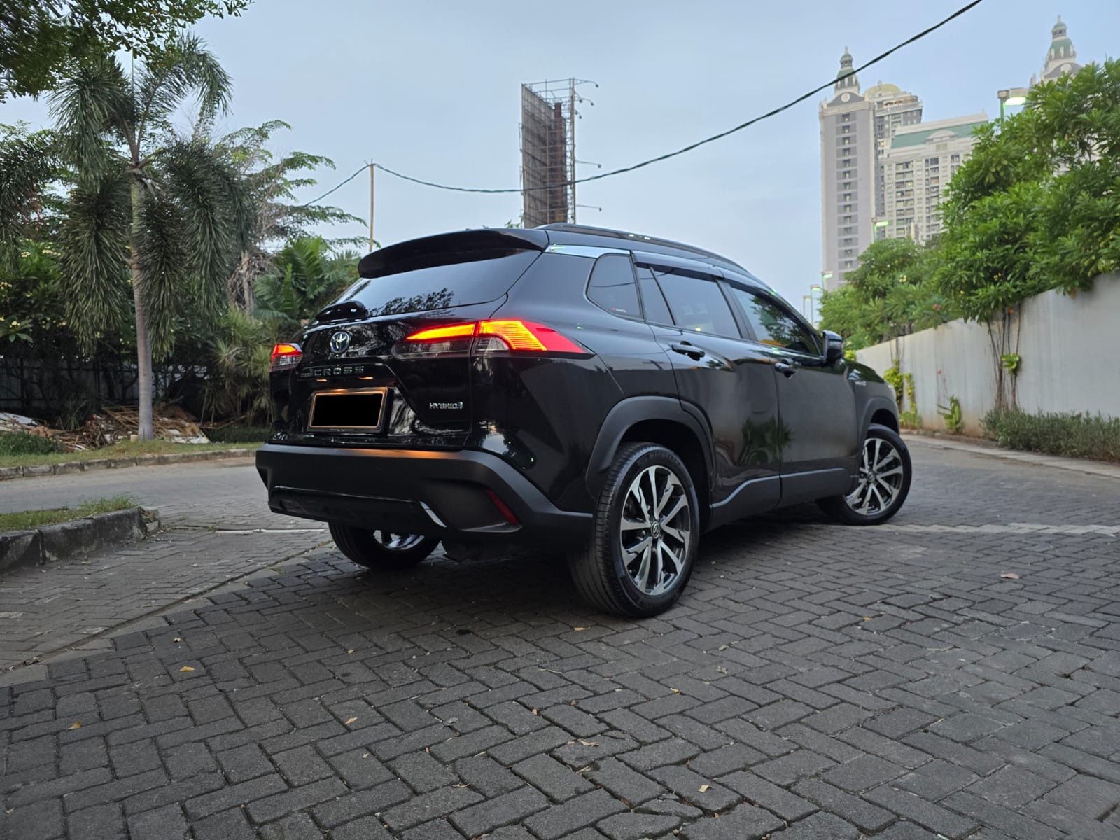 2022 Toyota Corolla Cross HEV GR-S 2022 Toyota Corolla Cross HEV GR-S