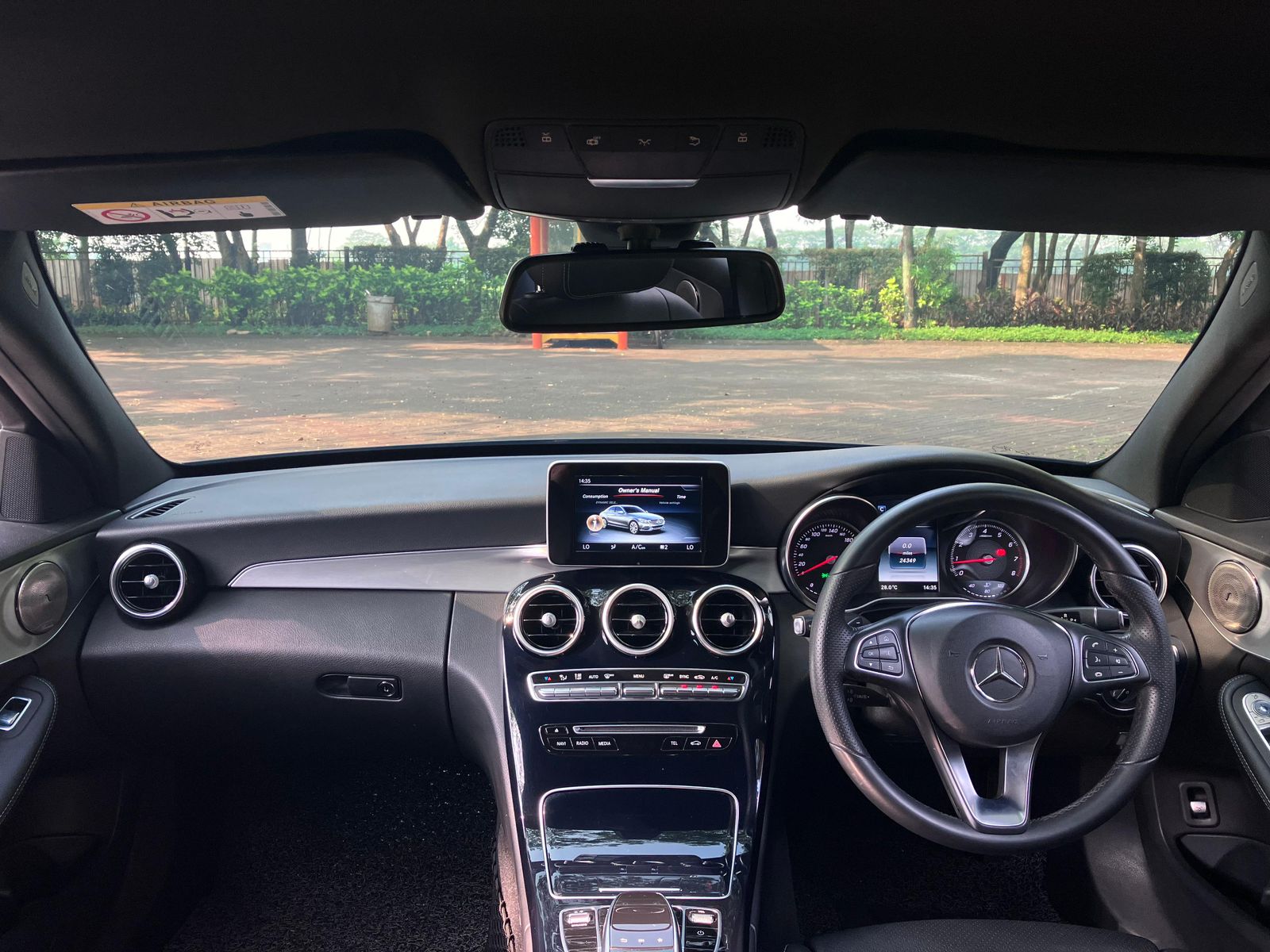 2018 Mercedes Benz C-Class Sedan C 200 Avantgarde Line 2018 Mercedes Benz C-Class Sedan C 200 Avantgarde Line