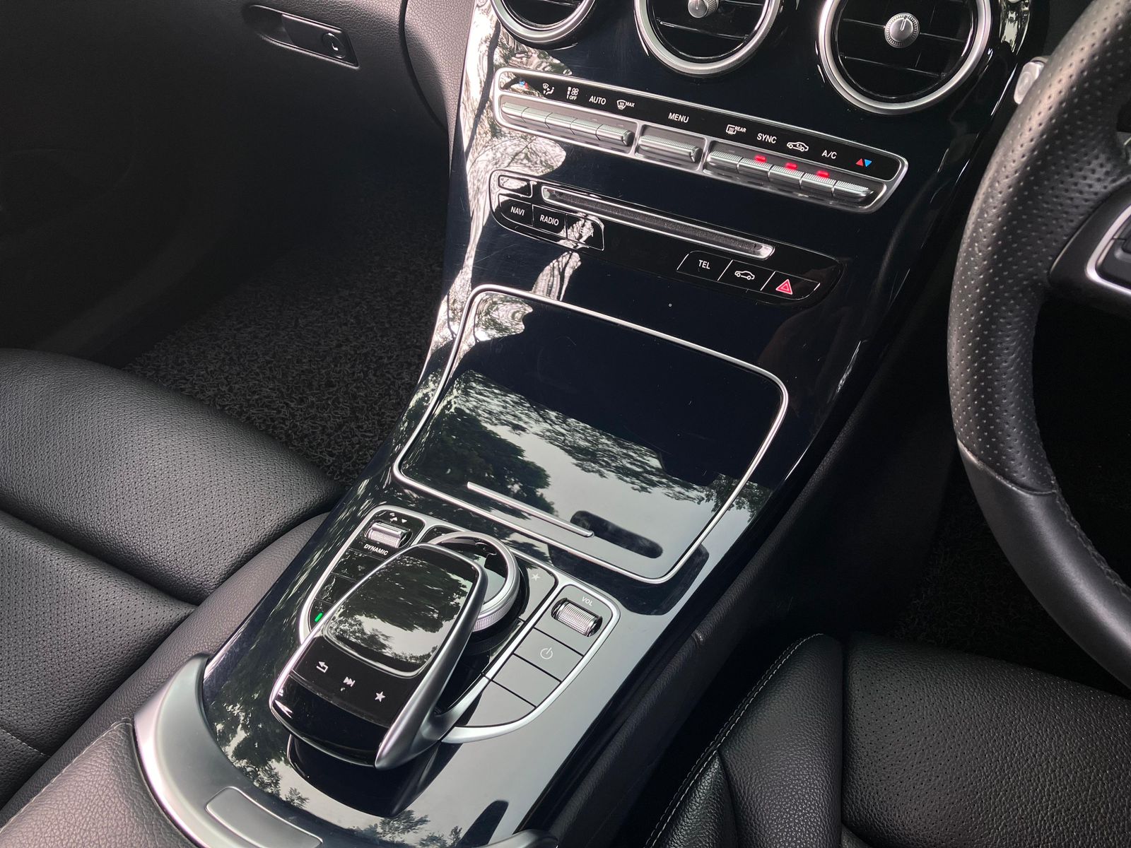 2018 Mercedes Benz C-Class Sedan C 200 Avantgarde Line 2018 Mercedes Benz C-Class Sedan C 200 Avantgarde Line