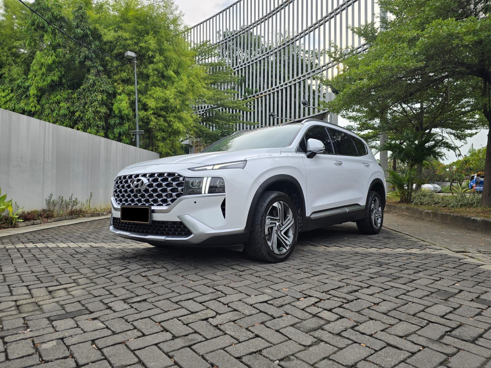 2022 Hyundai Santa Fe  2.2 8DCT Signature Bekas 2022 Hyundai Santa Fe  2.2 8DCT Signature Bekas