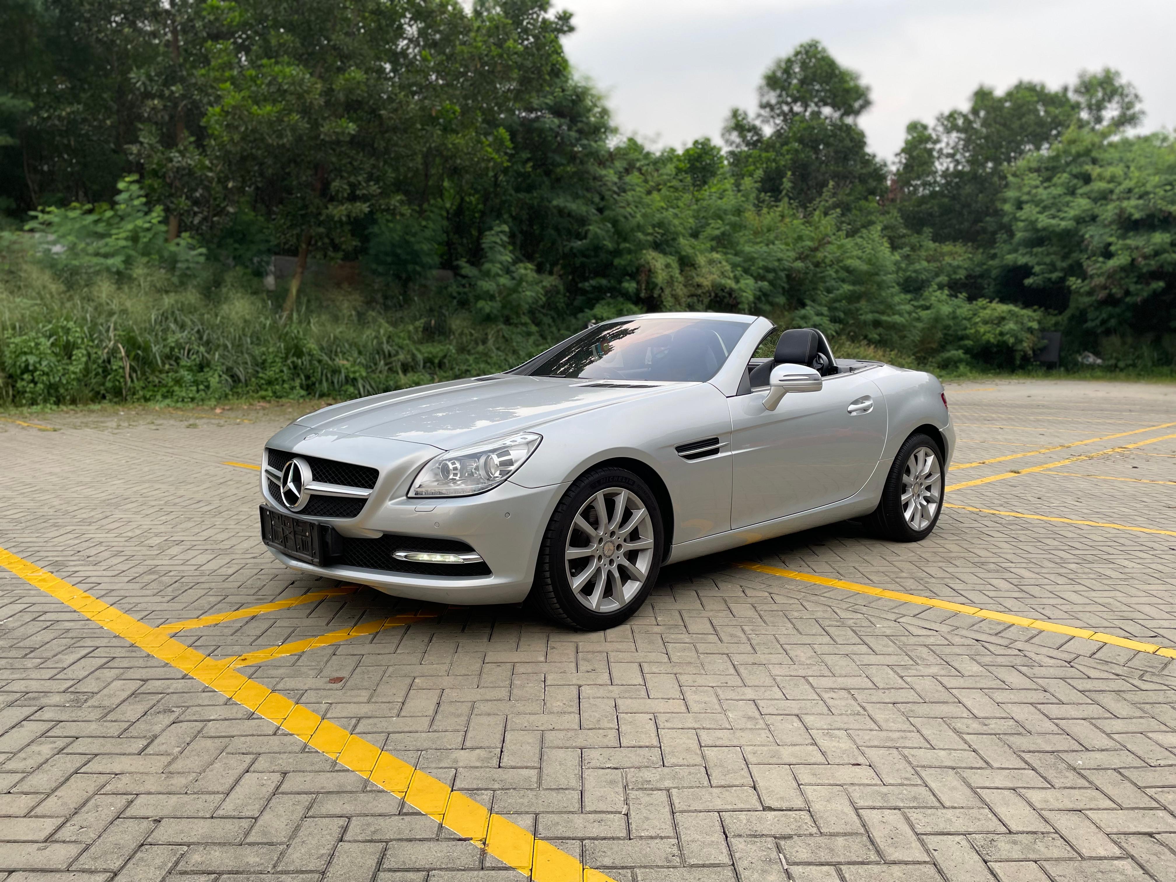 2012 Mercedes Benz SLK-Class SLK 200 1.8L CGI Bekas 2012 Mercedes Benz SLK-Class SLK 200 1.8L CGI Bekas