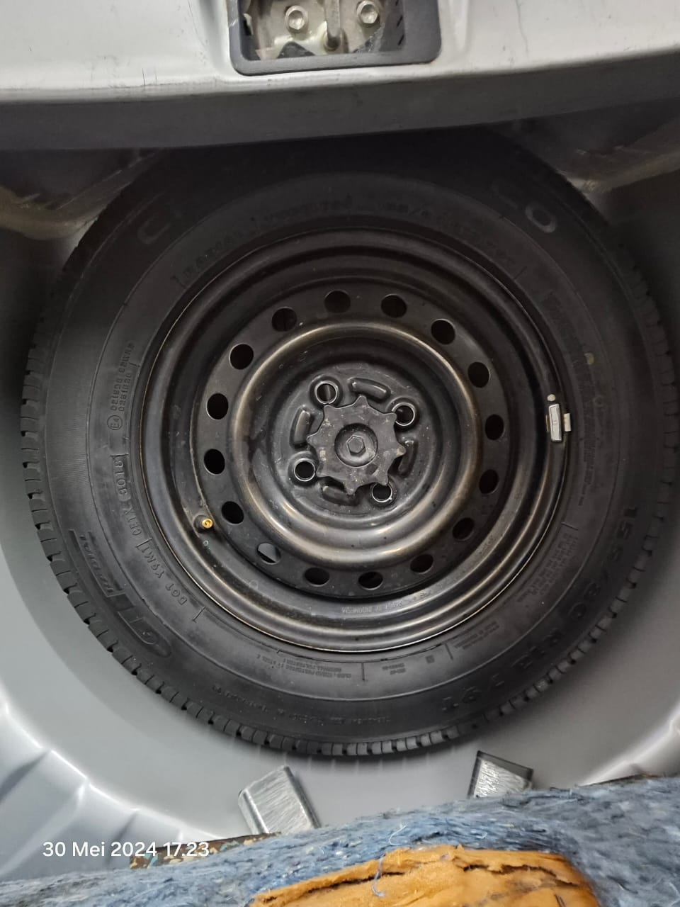 2018 Daihatsu Ayla  2018 Daihatsu Ayla