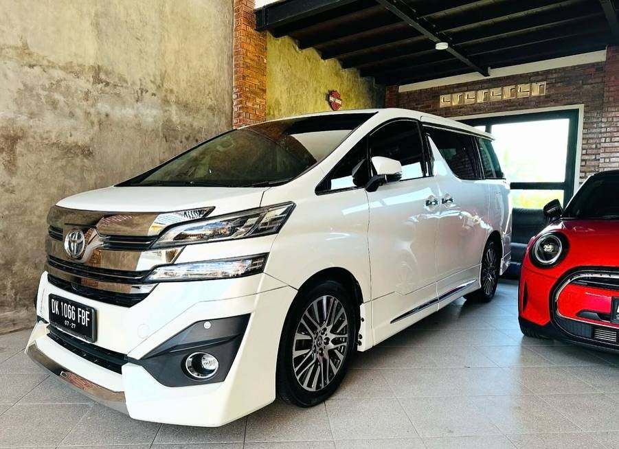 Second Hand 2017 Toyota Vellfire Second Hand 2017 Toyota Vellfire