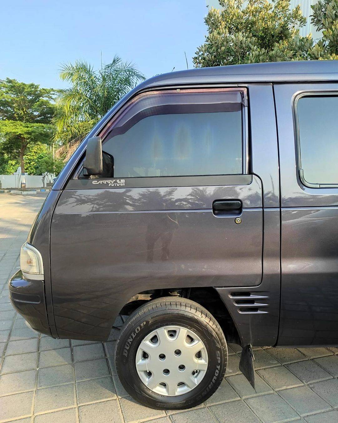 2003 Suzuki Futura 2003 Suzuki Futura