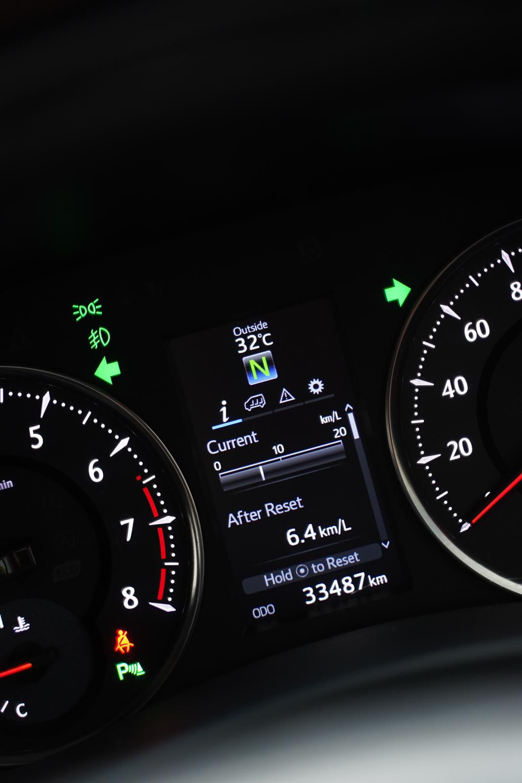 2016 Toyota Vellfire  2.5L ZG AT 2016 Toyota Vellfire  2.5L ZG AT