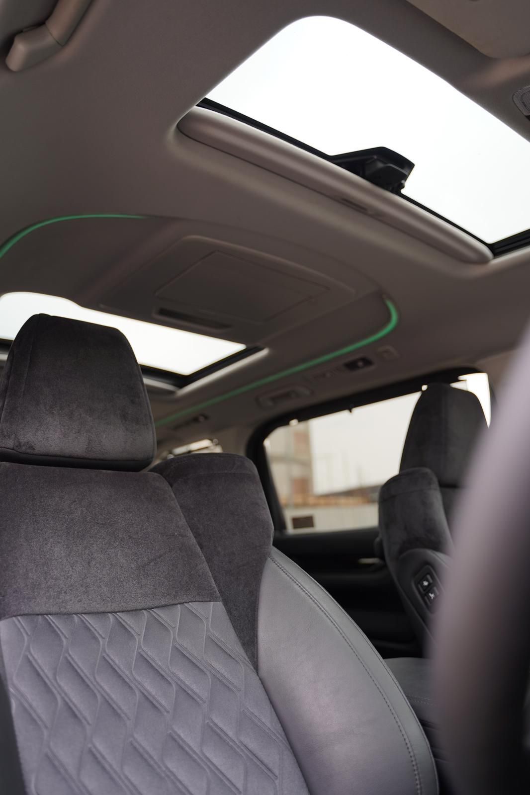 2016 Toyota Vellfire  2.5L ZG AT 2016 Toyota Vellfire  2.5L ZG AT