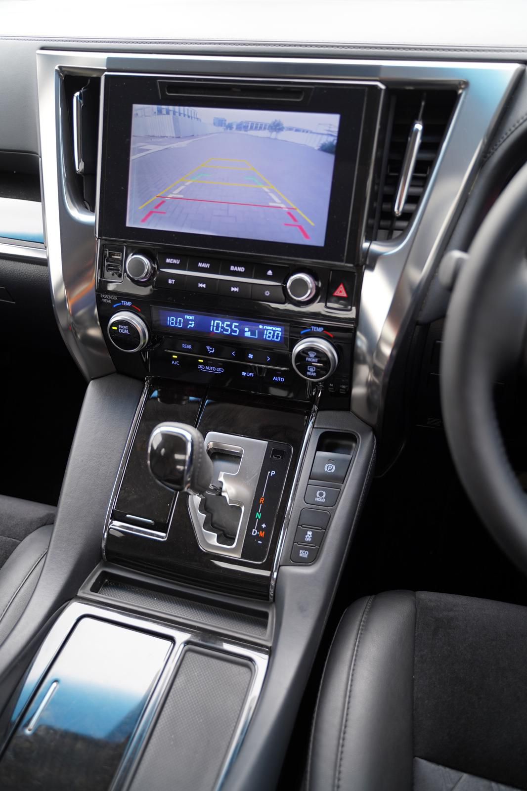 2016 Toyota Vellfire  2.5L ZG AT 2016 Toyota Vellfire  2.5L ZG AT