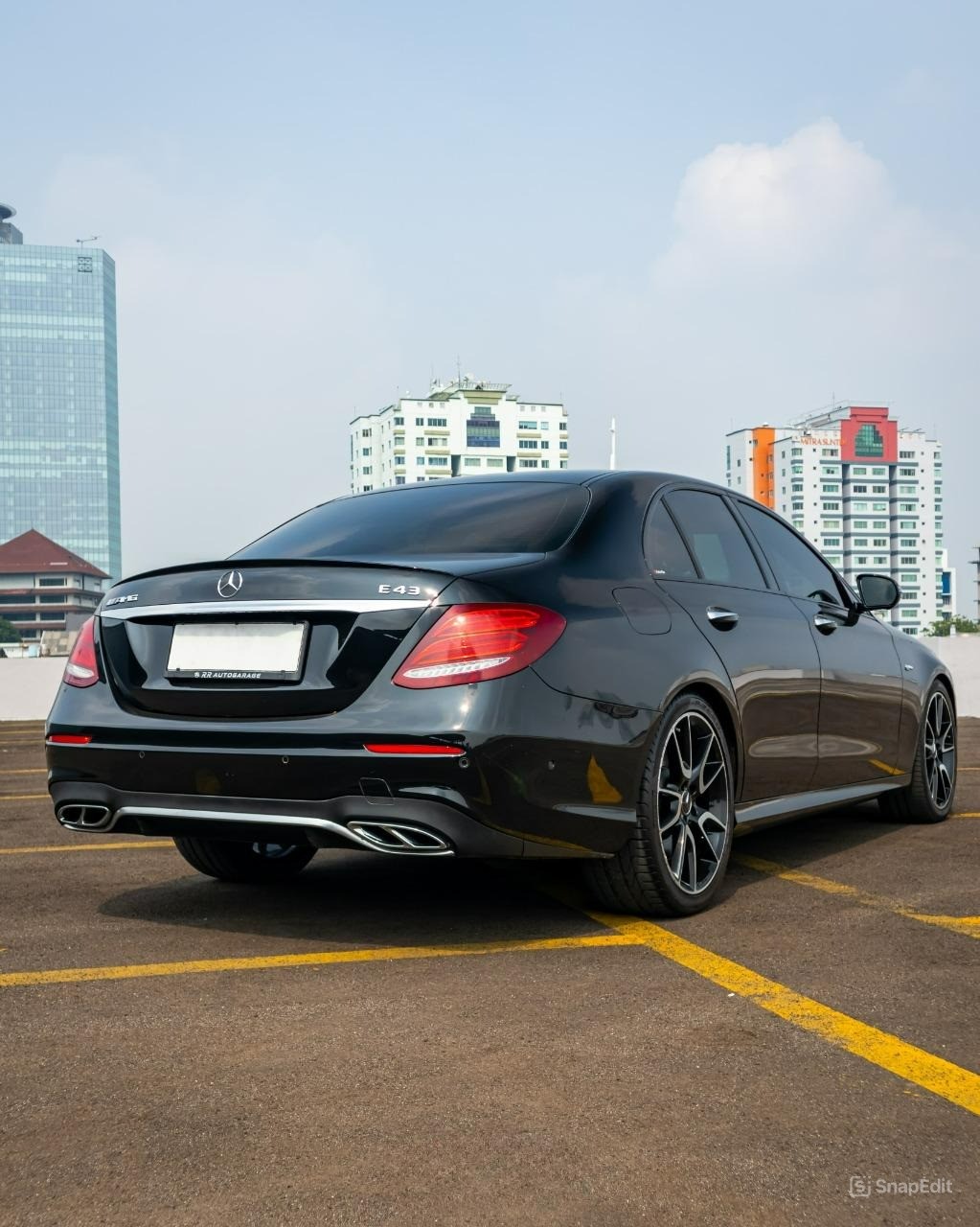 2017 Mercedes Benz E-Class  AMG E 43 4MATIC 2017 Mercedes Benz E-Class  AMG E 43 4MATIC