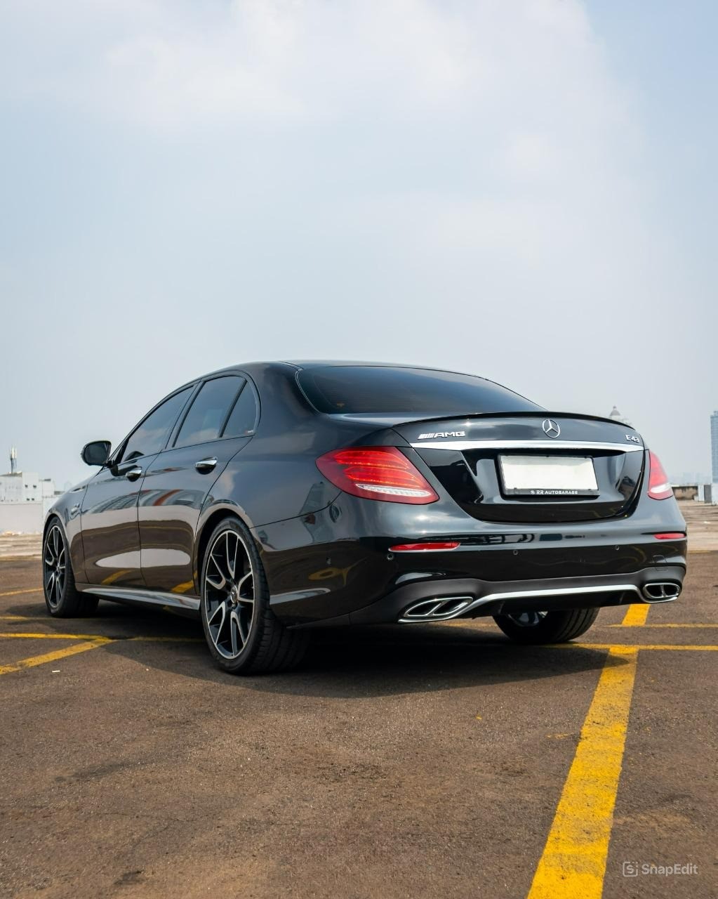 2017 Mercedes Benz E-Class  AMG E 43 4MATIC 2017 Mercedes Benz E-Class  AMG E 43 4MATIC