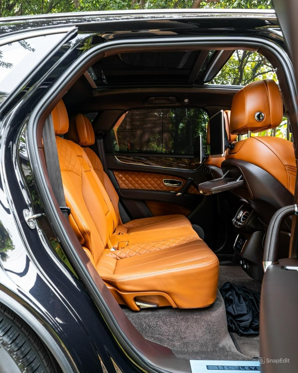 2016 Bentley Bentayga 4.0 L 2016 Bentley Bentayga 4.0 L