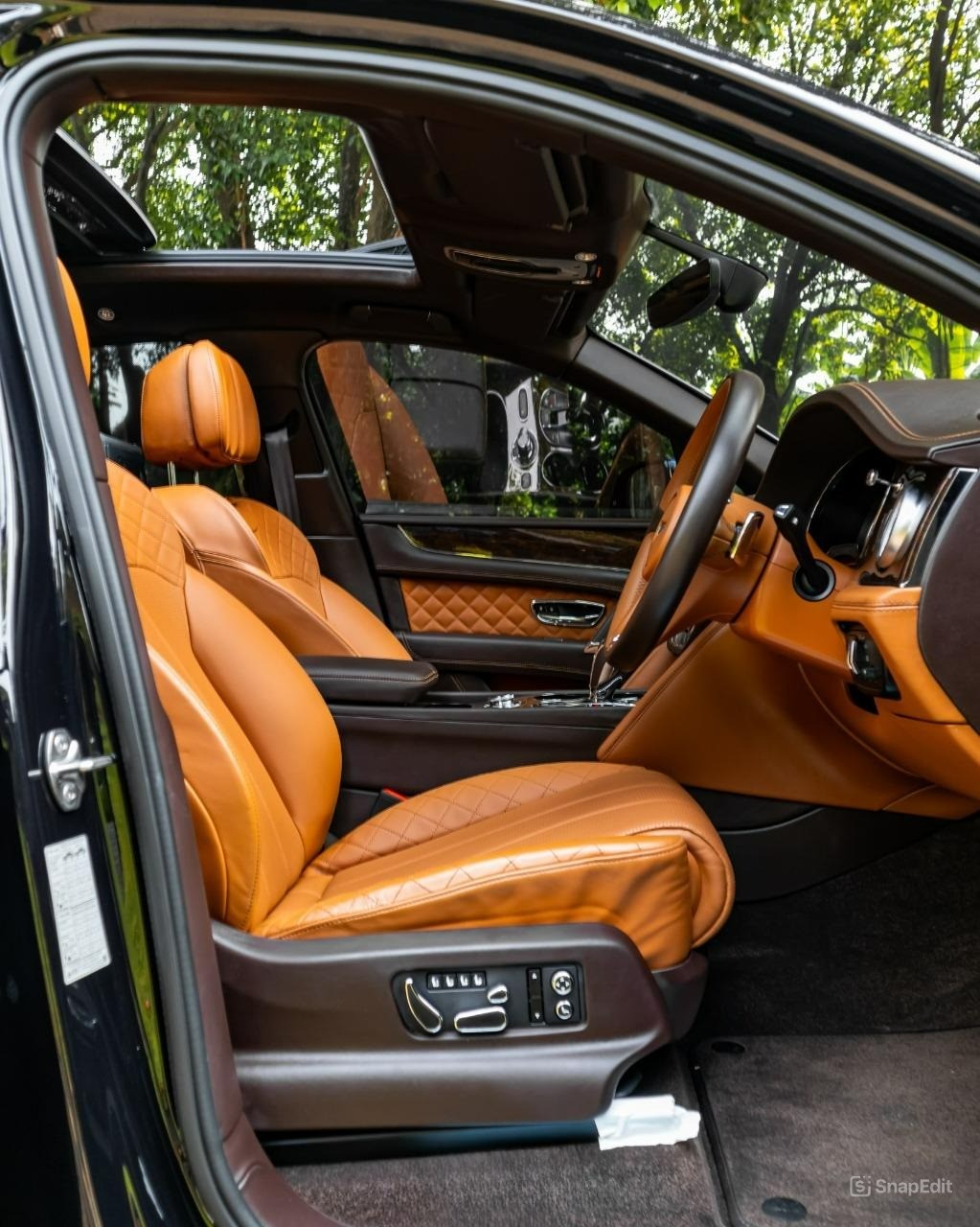 2016 Bentley Bentayga 4.0 L 2016 Bentley Bentayga 4.0 L