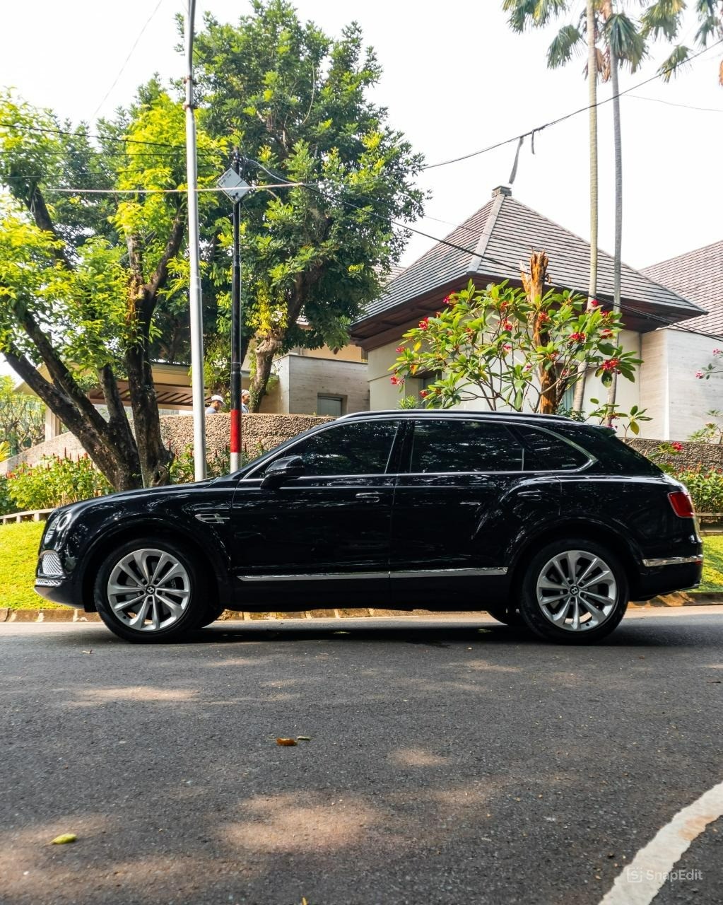 2016 Bentley Bentayga 4.0 L 2016 Bentley Bentayga 4.0 L