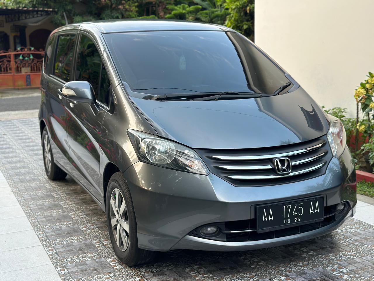 2010 Honda Freed 2010 Honda Freed