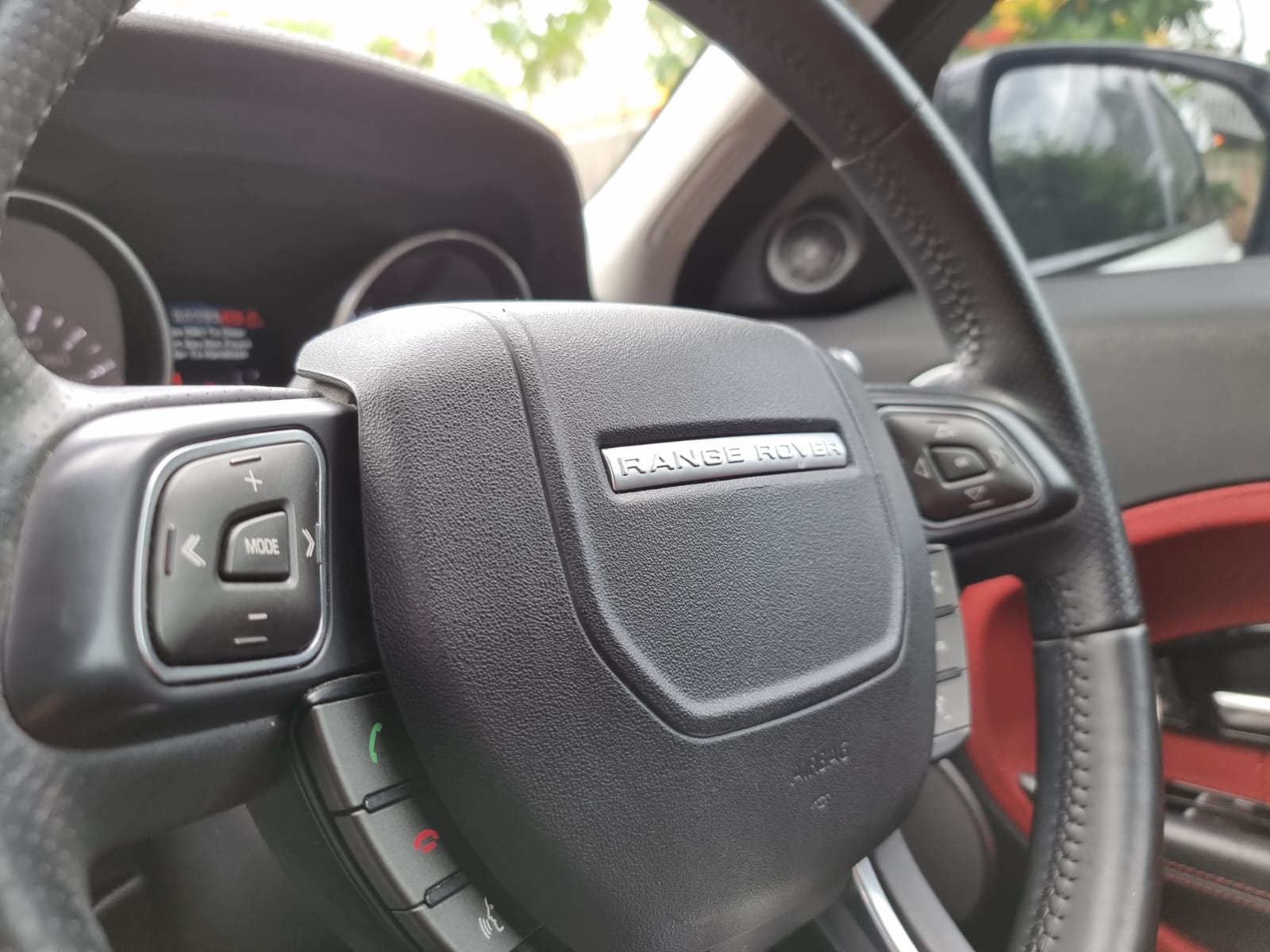 2013 Land Rover Range Rover Evoque EVOQUE 2.0 L Si 4 DYNAMIC 2013 Land Rover Range Rover Evoque EVOQUE 2.0 L Si 4 DYNAMIC