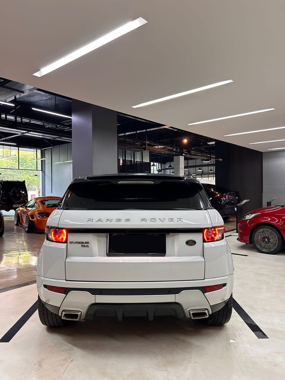 2013 Land Rover Range Rover Evoque EVOQUE 2.0 L Si 4 DYNAMIC 2013 Land Rover Range Rover Evoque EVOQUE 2.0 L Si 4 DYNAMIC