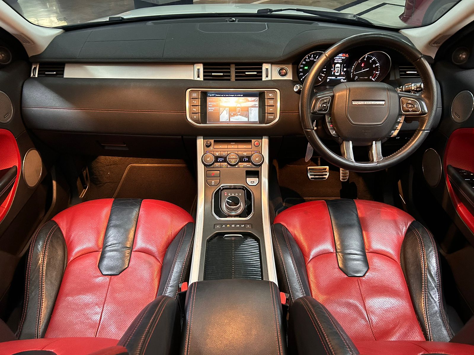 2013 Land Rover Range Rover Evoque EVOQUE 2.0 L Si 4 DYNAMIC 2013 Land Rover Range Rover Evoque EVOQUE 2.0 L Si 4 DYNAMIC