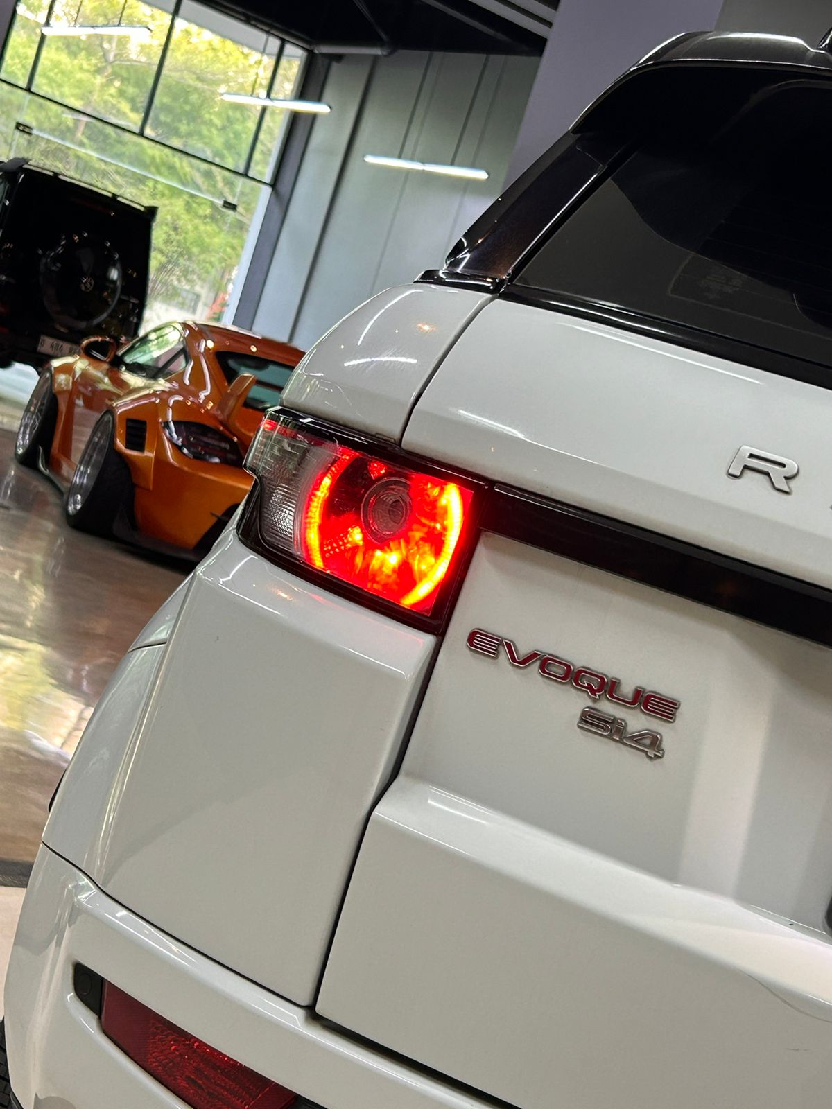 2013 Land Rover Range Rover Evoque EVOQUE 2.0 L Si 4 DYNAMIC 2013 Land Rover Range Rover Evoque EVOQUE 2.0 L Si 4 DYNAMIC