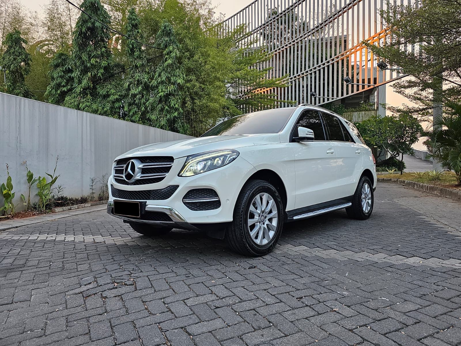 2016 Mercedes Benz GLE-Class 2016 Mercedes Benz GLE-Class