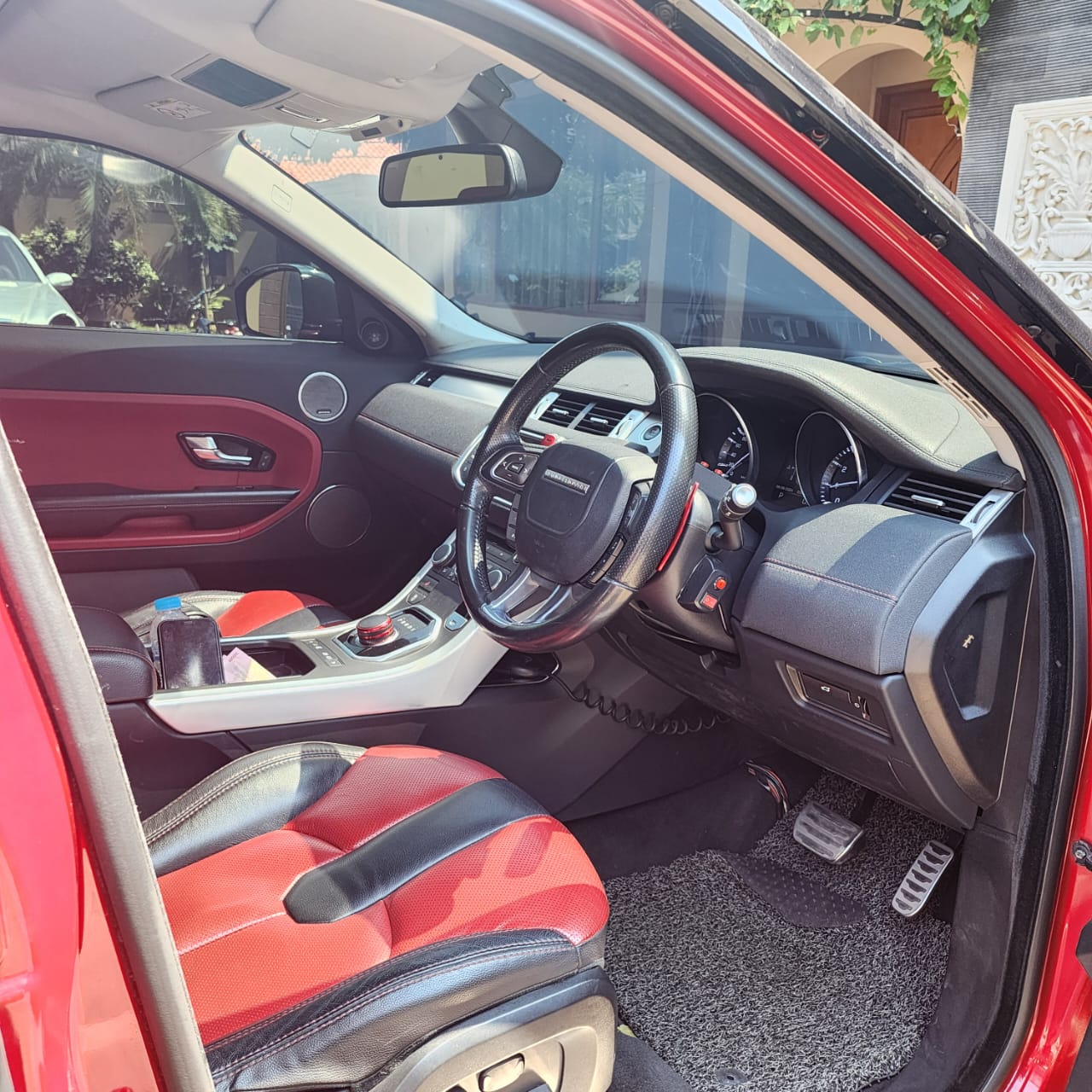 2015 Land Rover Range Rover Evoque EVOQUE 2.0 L Si 4 DYNAMIC 2015 Land Rover Range Rover Evoque EVOQUE 2.0 L Si 4 DYNAMIC