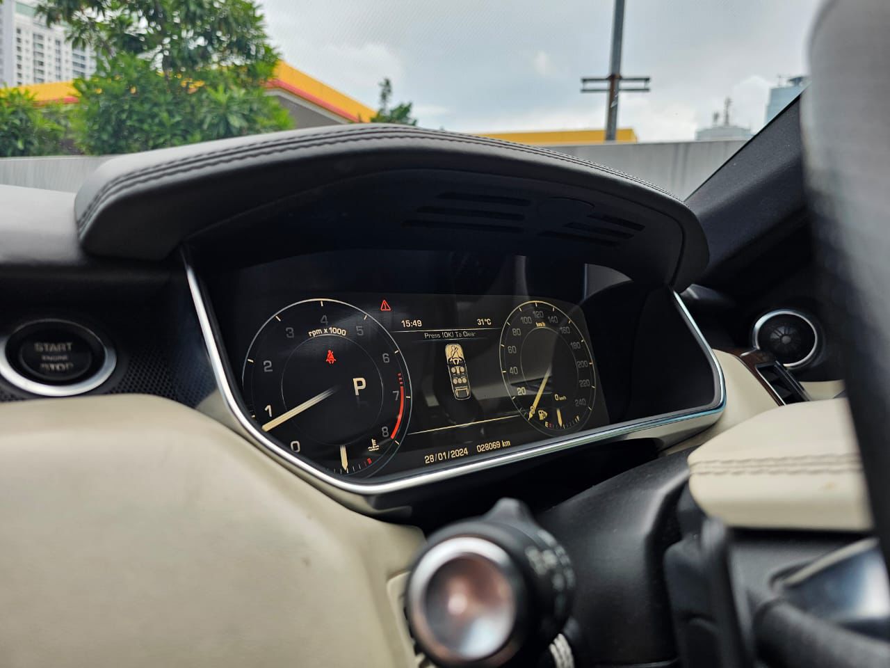 2015 Land Rover Range Rover Sport  3.0 Autobiography Dynamic 2015 Land Rover Range Rover Sport  3.0 Autobiography Dynamic