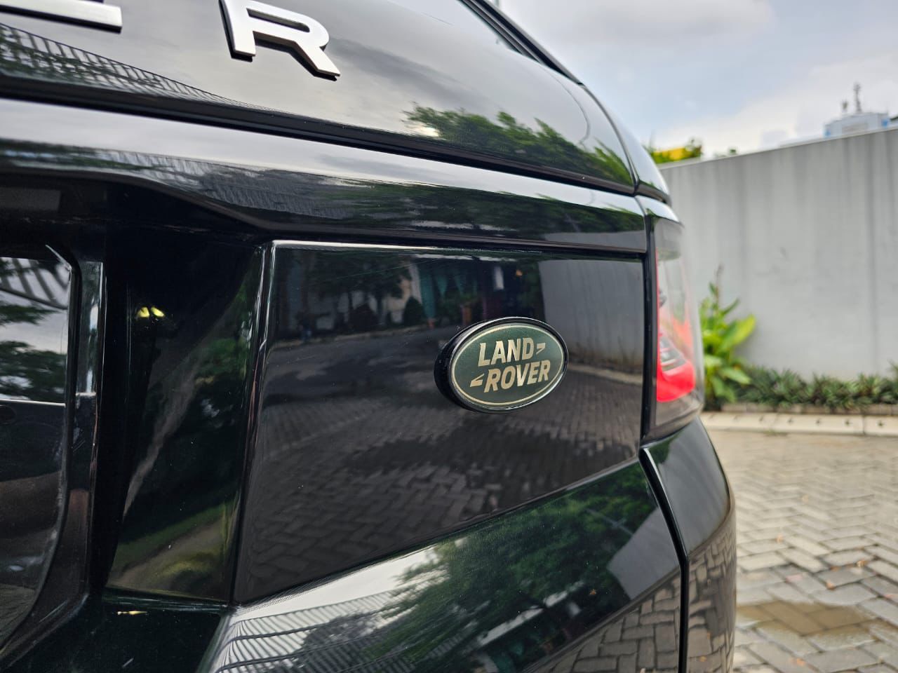 2015 Land Rover Range Rover Sport  3.0 Autobiography Dynamic 2015 Land Rover Range Rover Sport  3.0 Autobiography Dynamic