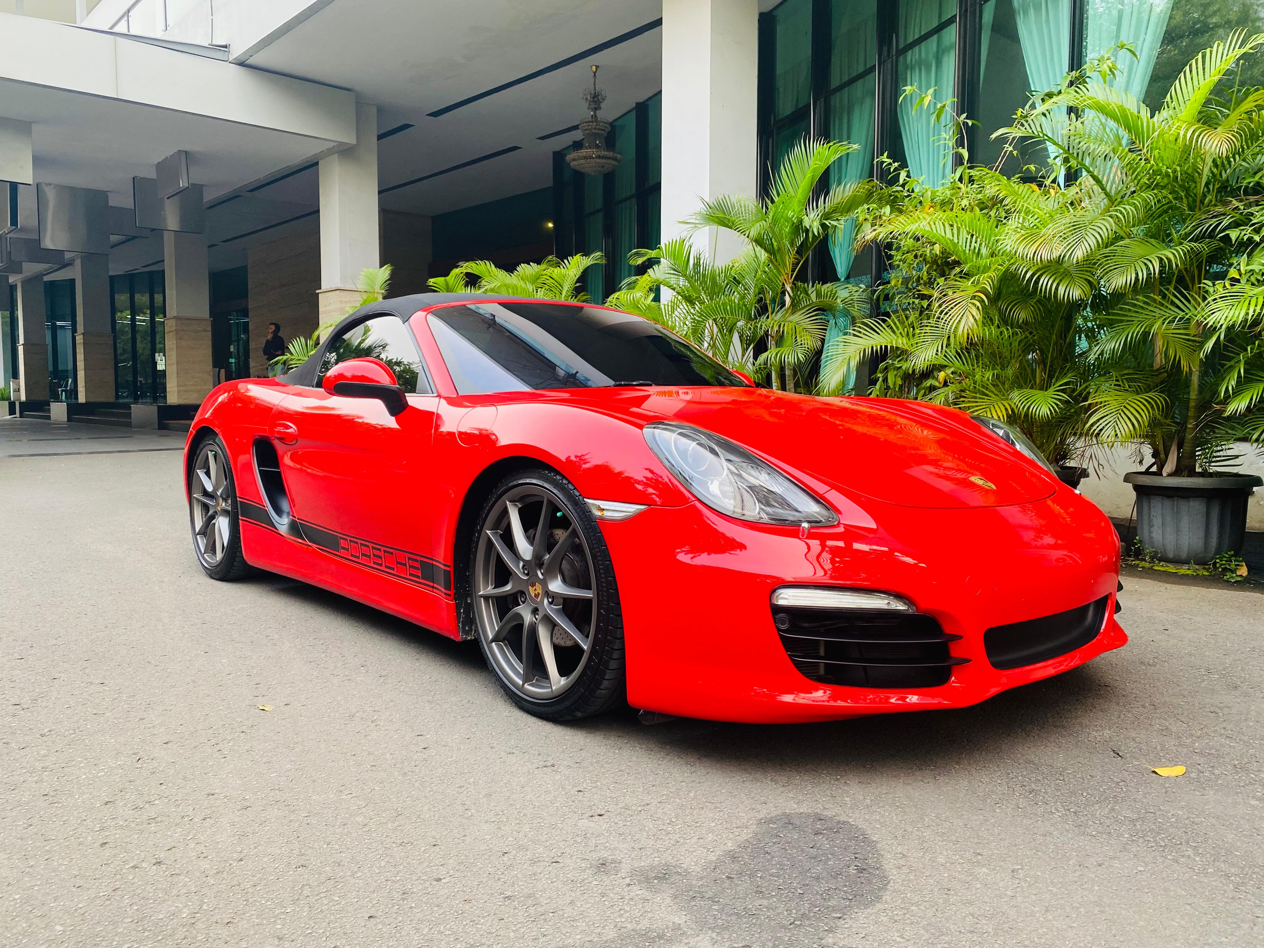 2013 Porsche Boxster 2.7 AT 2013 Porsche Boxster 2.7 AT