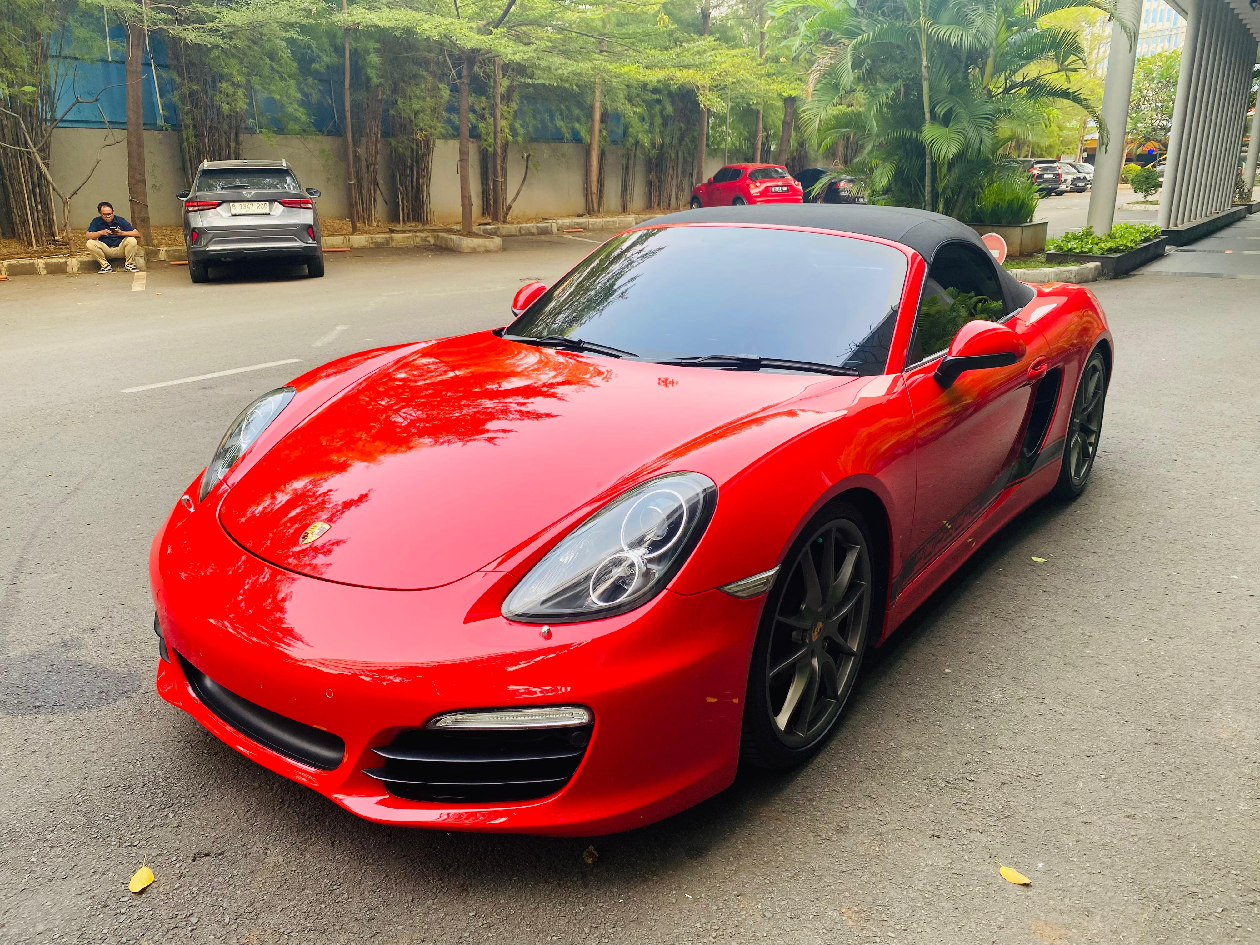 2013 Porsche Boxster 2.7 AT 2013 Porsche Boxster 2.7 AT