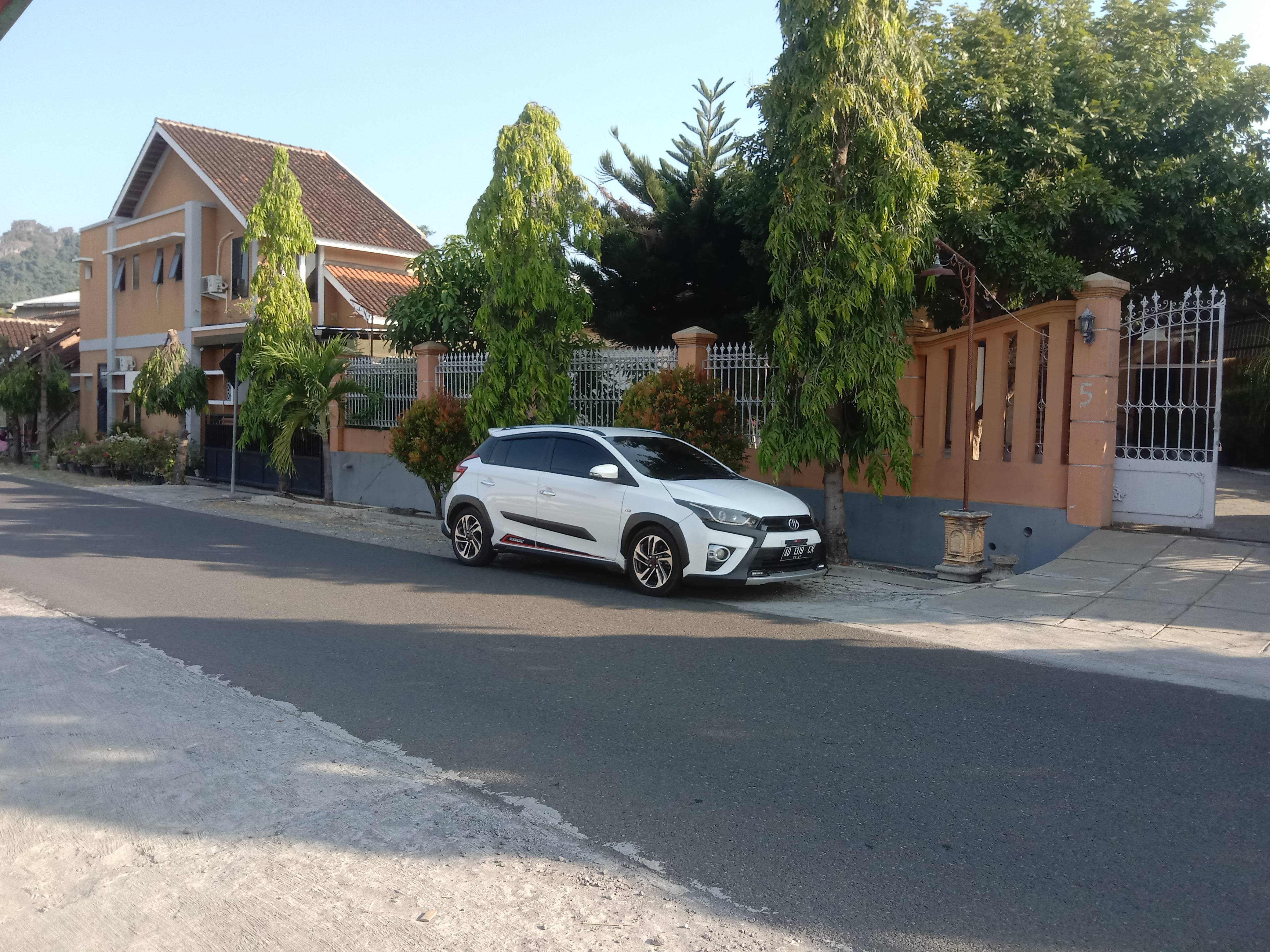 2017 Toyota Yaris Heykers 2017 Toyota Yaris Heykers