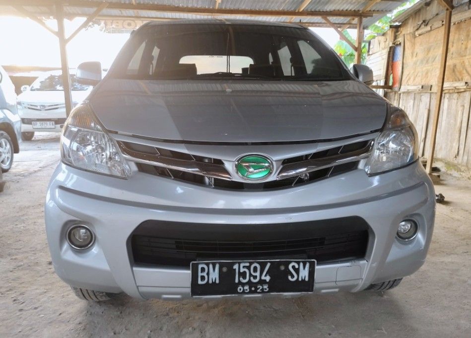 2015 Daihatsu Xenia 1.3 R MT