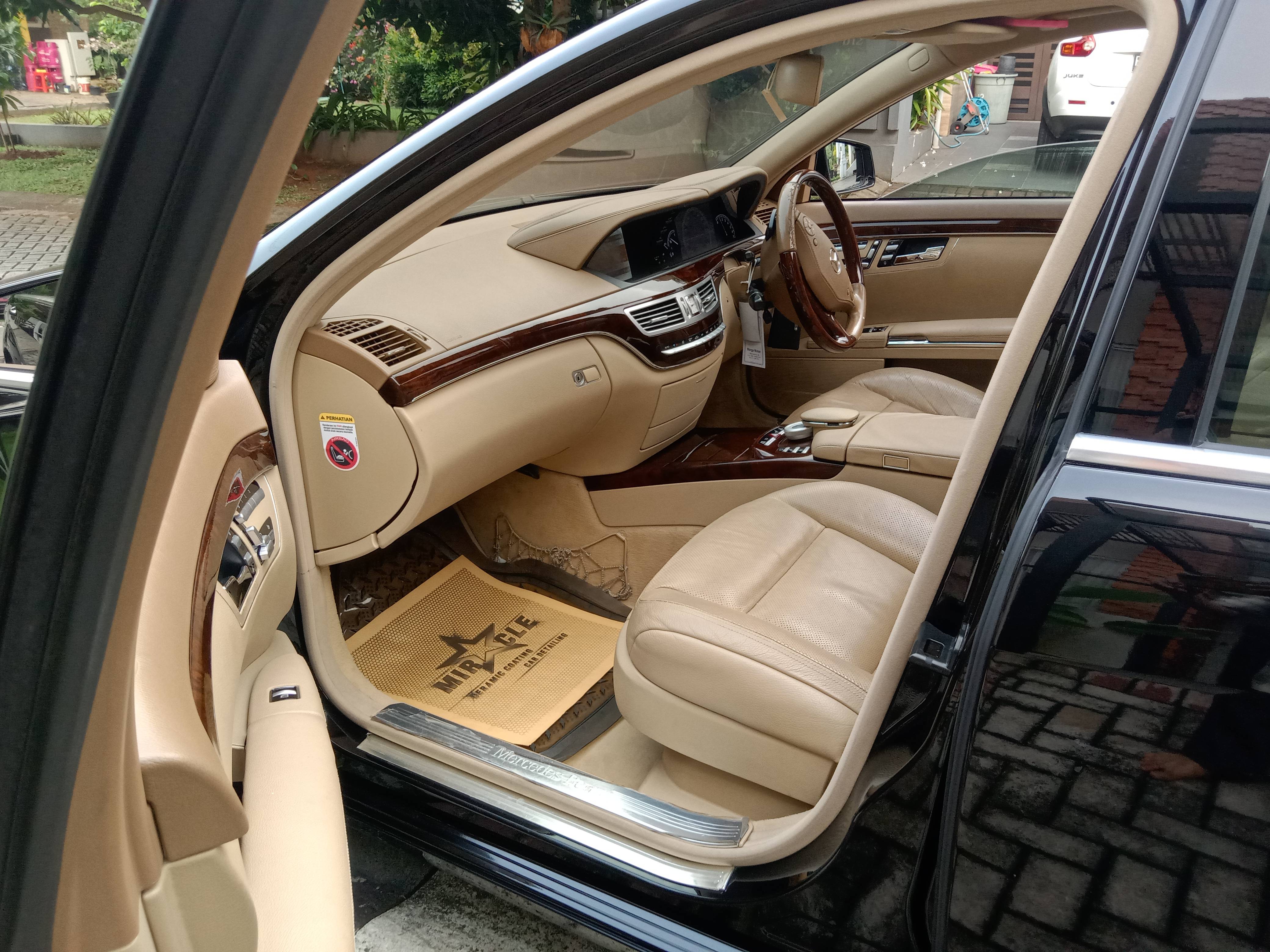 2010 Mercedes Benz S-Class 2010 Mercedes Benz S-Class