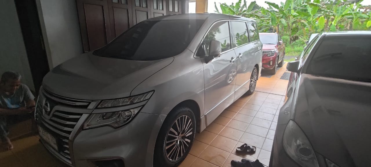 2014 Nissan Elgrand 2014 Nissan Elgrand