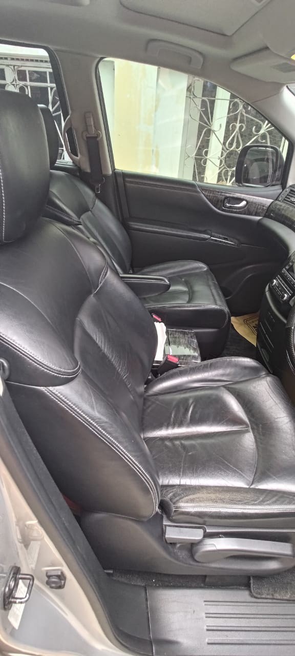 2014 Nissan Elgrand 2014 Nissan Elgrand