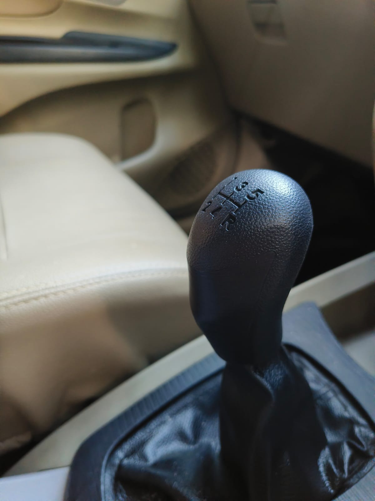 2013 Toyota Avanza 2013 Toyota Avanza