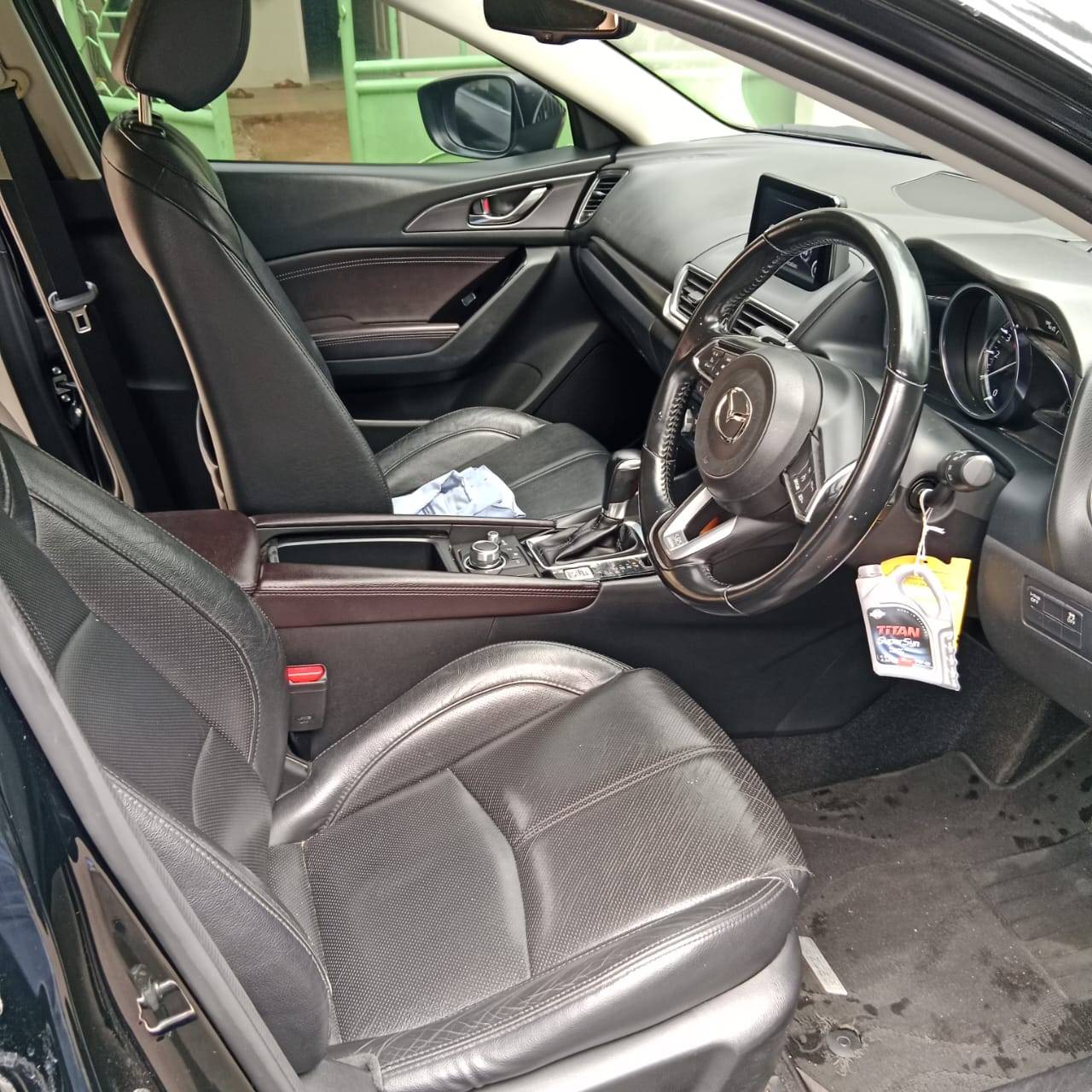 2018 Mazda 3 Hatchback 2018 Mazda 3 Hatchback