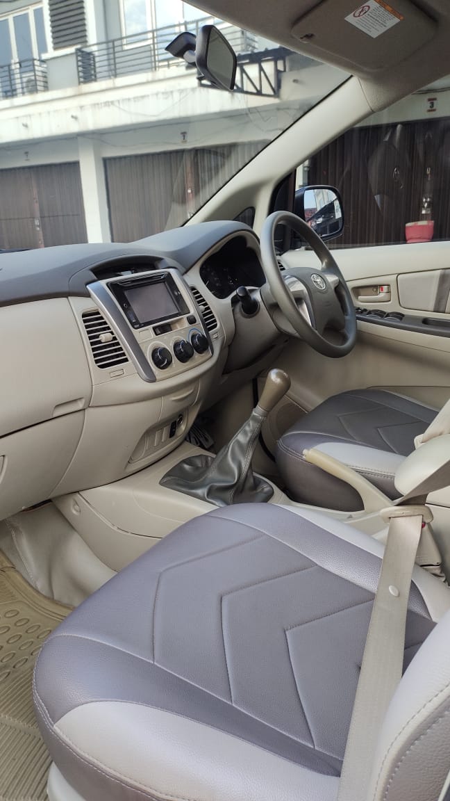 2014 Toyota Kijang  2014 Toyota Kijang