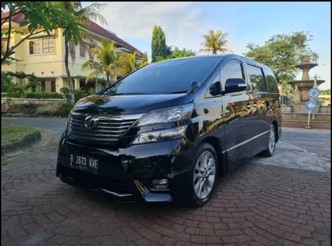 2010 Toyota Vellfire  2.4 Z AT Bekas 2010 Toyota Vellfire  2.4 Z AT Bekas