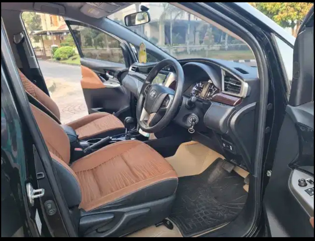 2019 Toyota Kijang Innova REBORN 2.4 V AT DIESEL 2019 Toyota Kijang Innova REBORN 2.4 V AT DIESEL