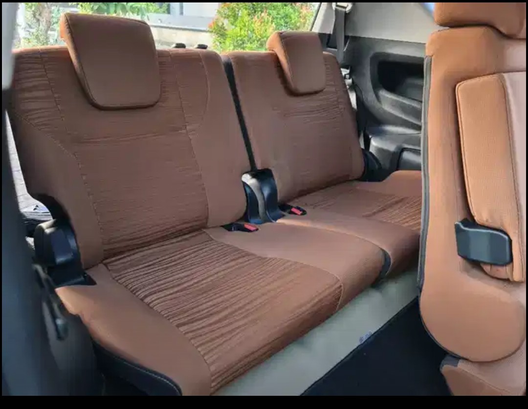 2019 Toyota Kijang Innova REBORN 2.4 V AT DIESEL 2019 Toyota Kijang Innova REBORN 2.4 V AT DIESEL