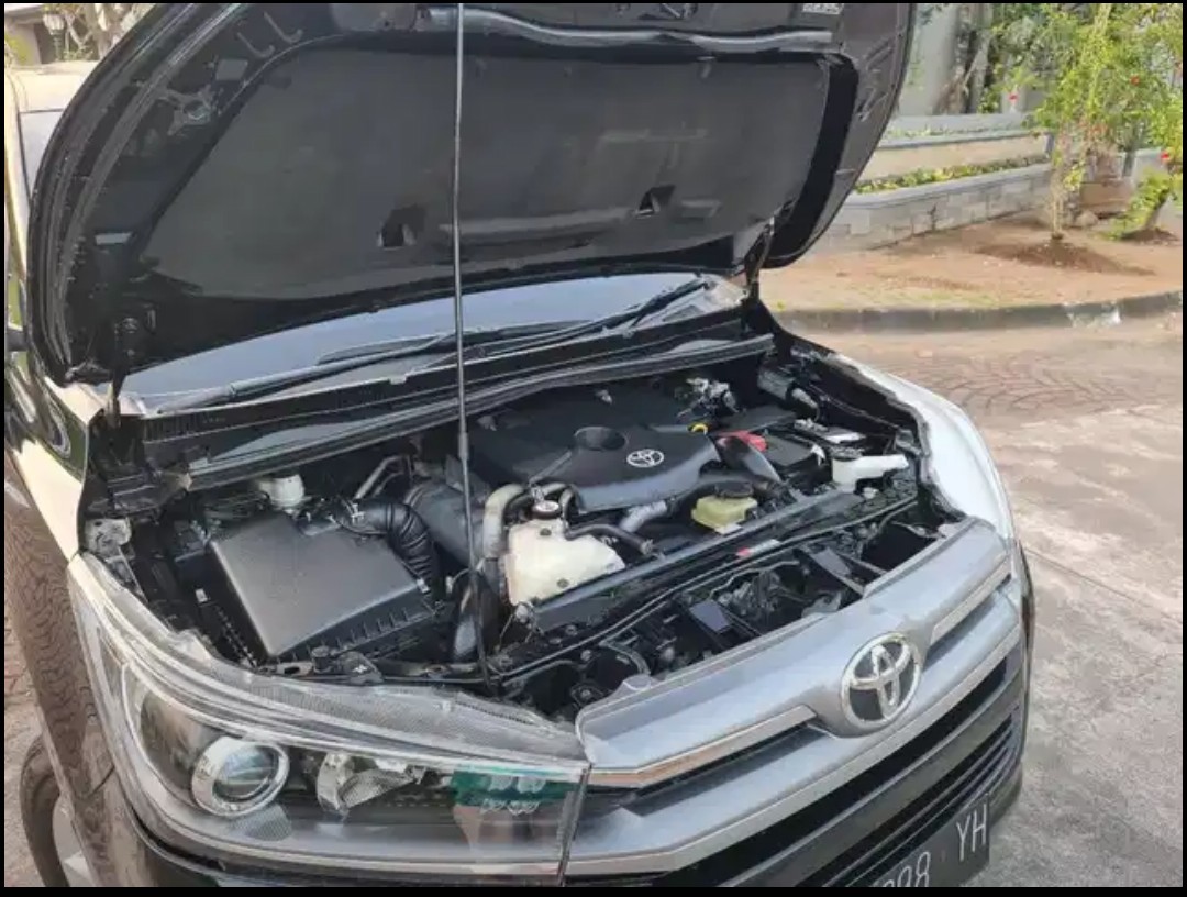 2019 Toyota Kijang Innova REBORN 2.4 V AT DIESEL 2019 Toyota Kijang Innova REBORN 2.4 V AT DIESEL