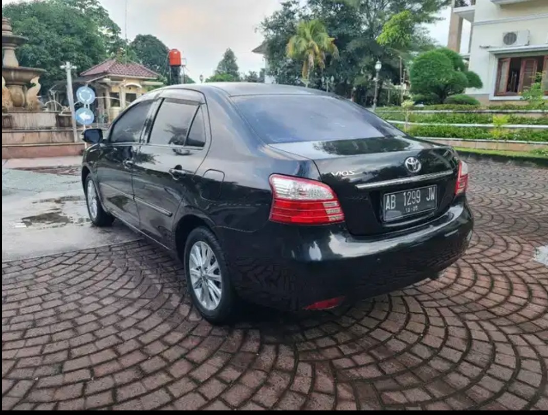 2011 Toyota Vios  1.5 G A/T 2011 Toyota Vios  1.5 G A/T