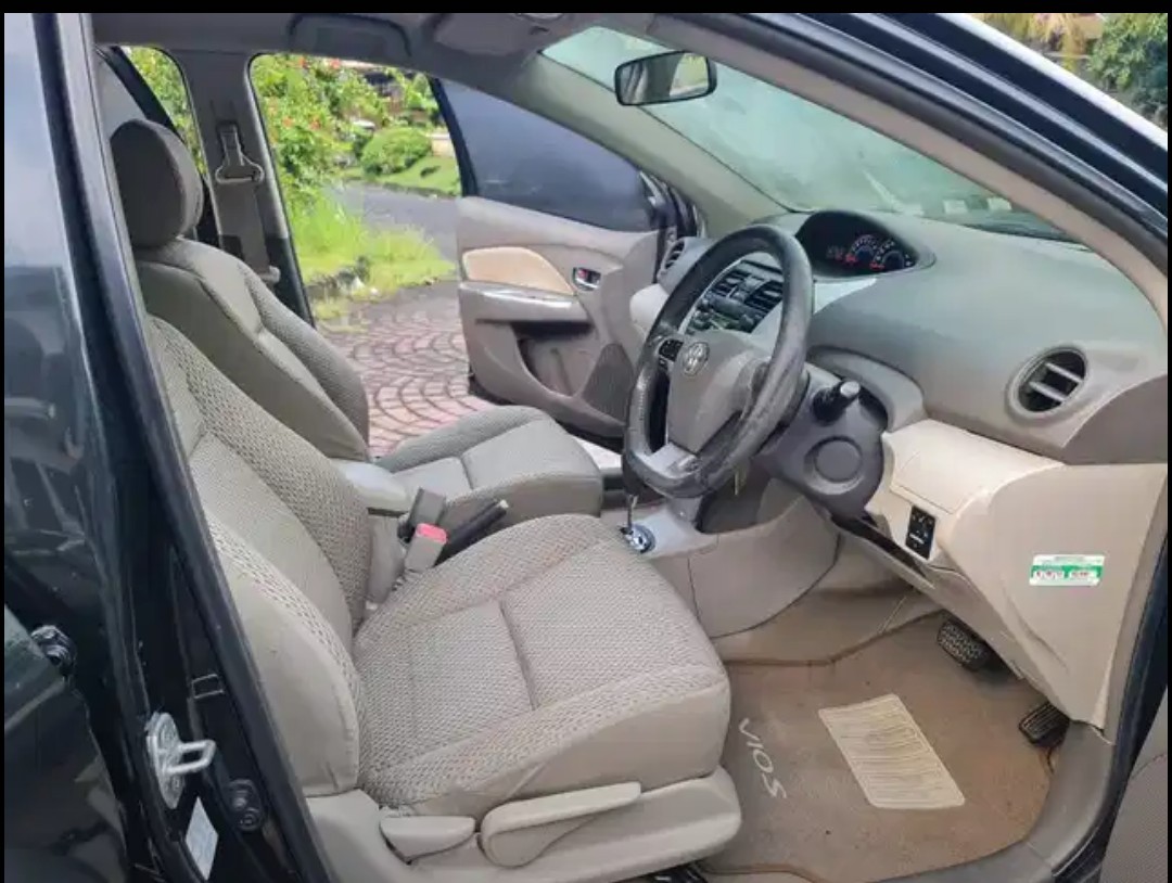 2011 Toyota Vios  1.5 G A/T 2011 Toyota Vios  1.5 G A/T