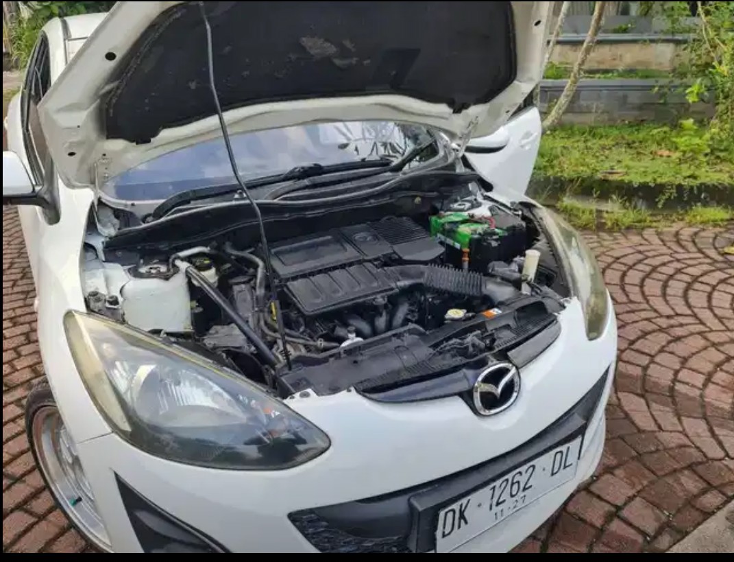 2011 Mazda 2 Hatchback GT 1.5L AT 2011 Mazda 2 Hatchback GT 1.5L AT