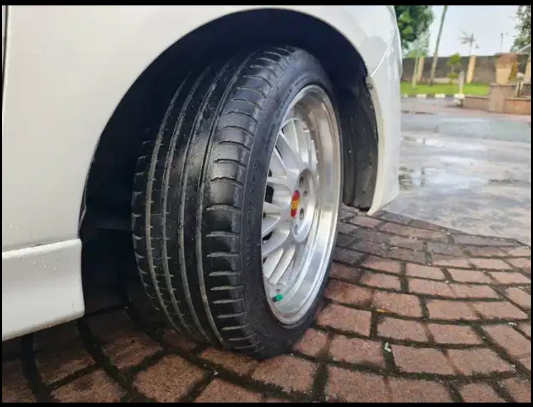 2011 Mazda 2 Hatchback GT 1.5L AT 2011 Mazda 2 Hatchback GT 1.5L AT