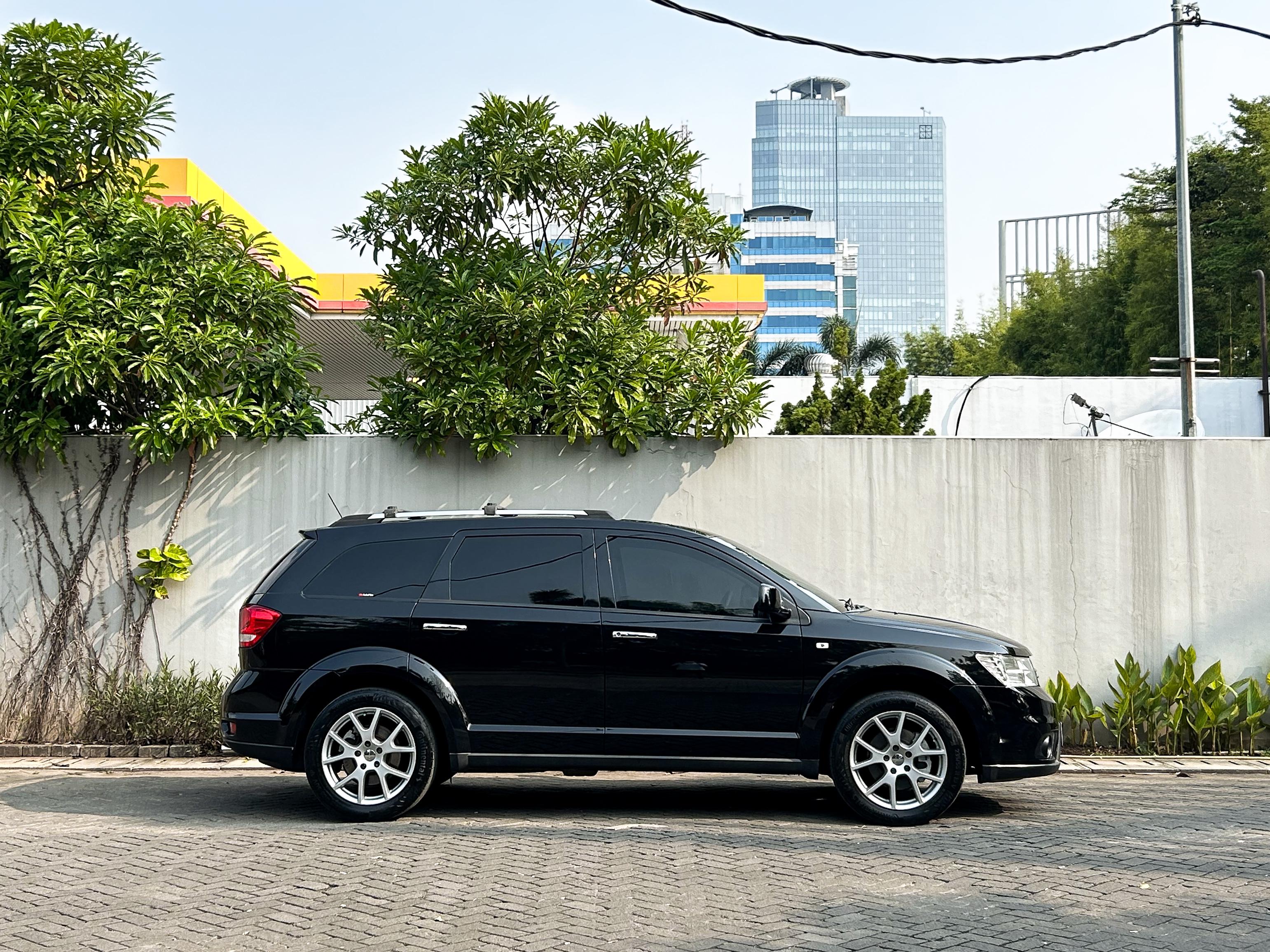 2013 Dodge Journey SXT 2013 Dodge Journey SXT