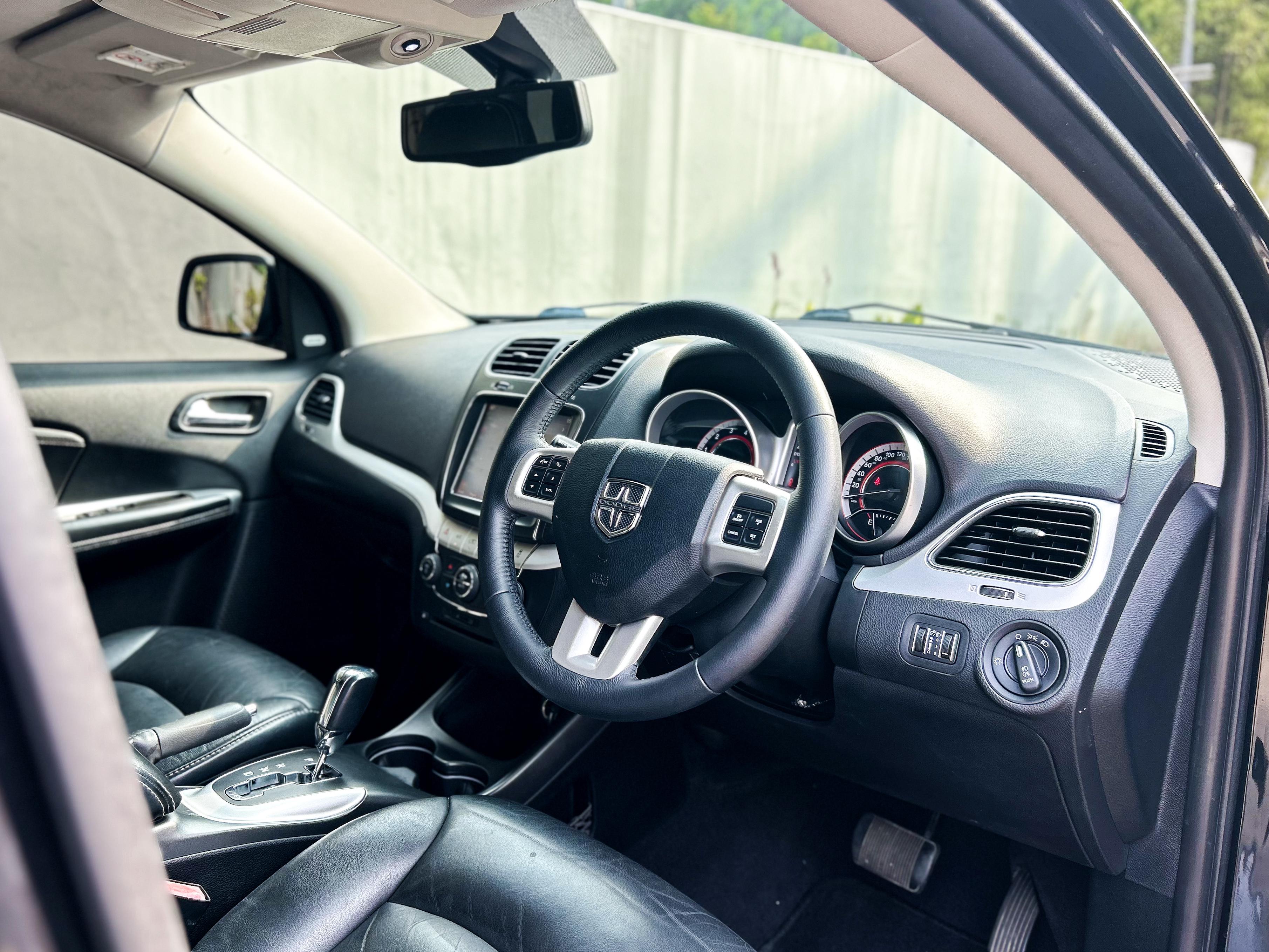 2013 Dodge Journey SXT 2013 Dodge Journey SXT